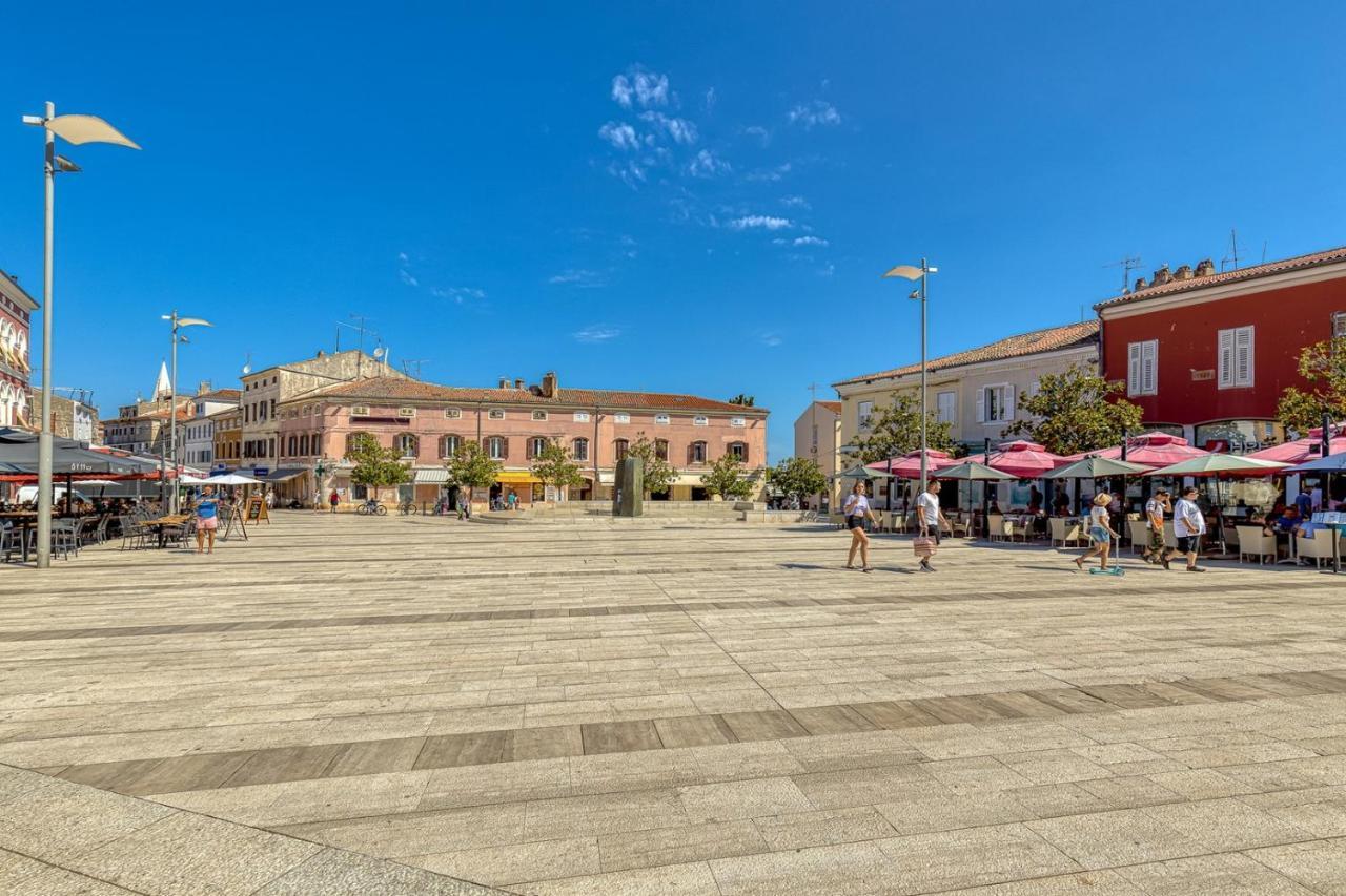 Rooms On Liberty Square Porec Exterior photo