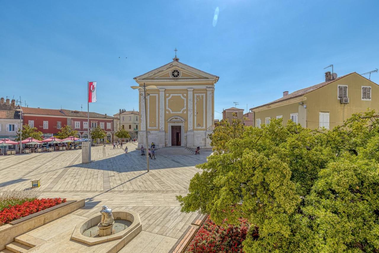 Rooms On Liberty Square Porec Exterior photo
